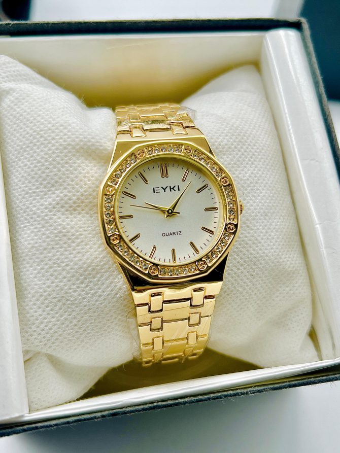 Elegant Women Watch -- MM-03