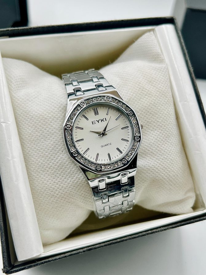 Elegant Women Watch -- MM-03 - Image 2