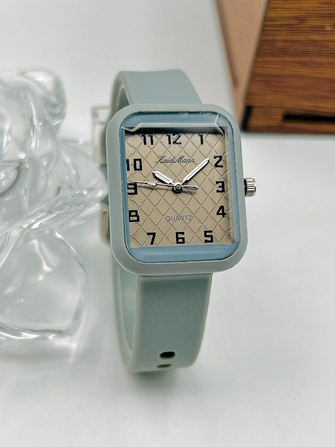 Elegant Women Watch -- MM-06