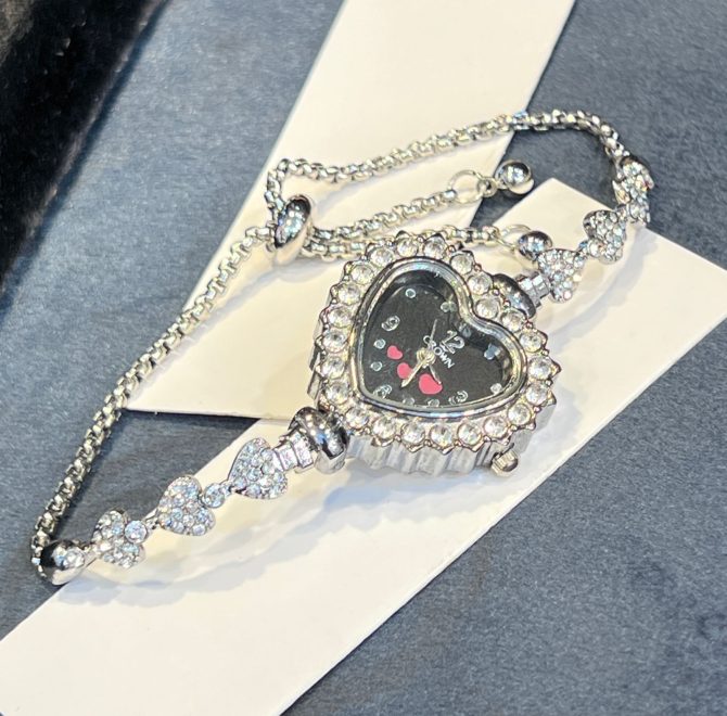 Elegant Bracelet Watch -- MM-08 - Image 6