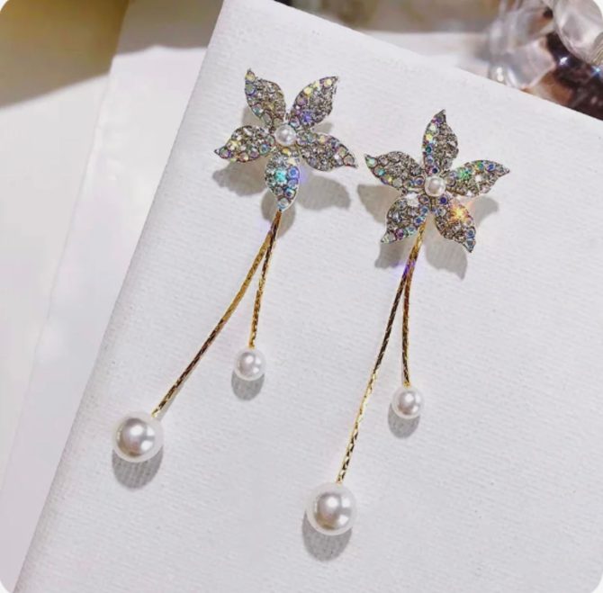 Decent Flower Earring -- FT-18