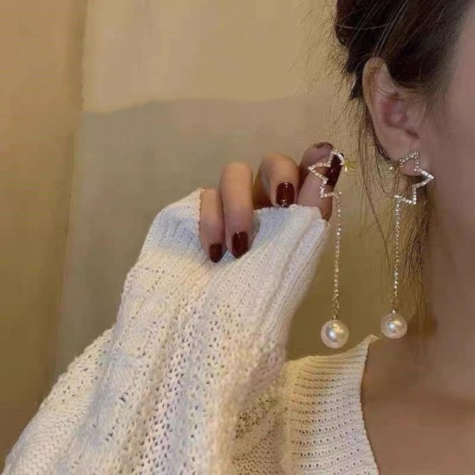 Decent Star Earring -- FT-19