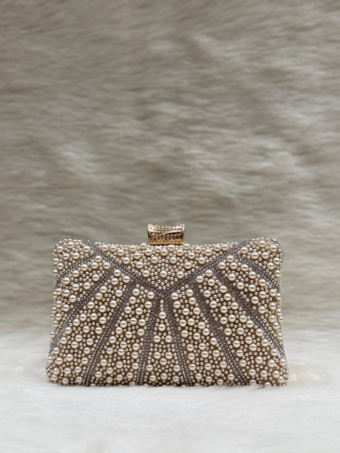 Luxe Diamond Cut Purse -- TM -07