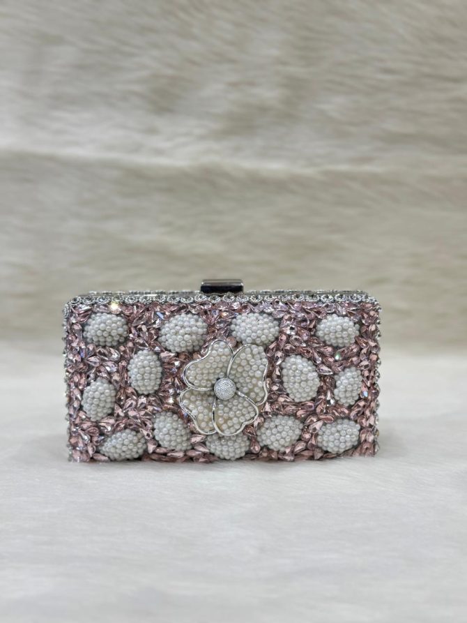 Prestige Clutches -- TM - 08 - Image 3